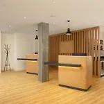 호텔 Express & By Ihg 3*