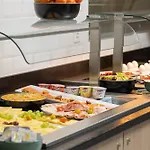 فندق Express & By Ihg 3*