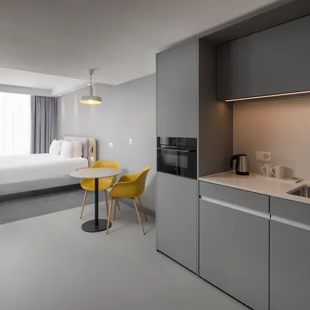 Hotel Express & By Ihg