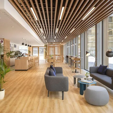 Hotel Express & By Ihg Sion