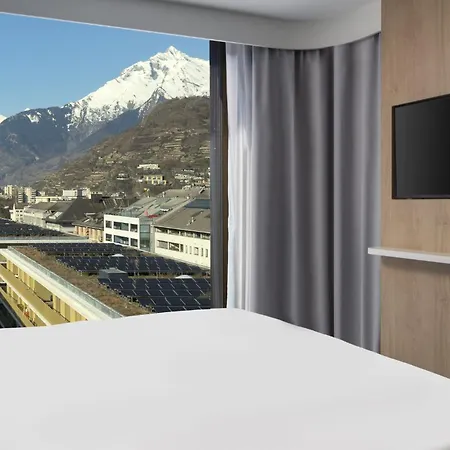 Express & By Ihg Ξενοδοχείο