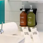 מלון Express & By Ihg