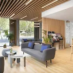 Express & By Ihg Hotel Sion