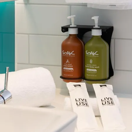 Otel Express & By Ihg